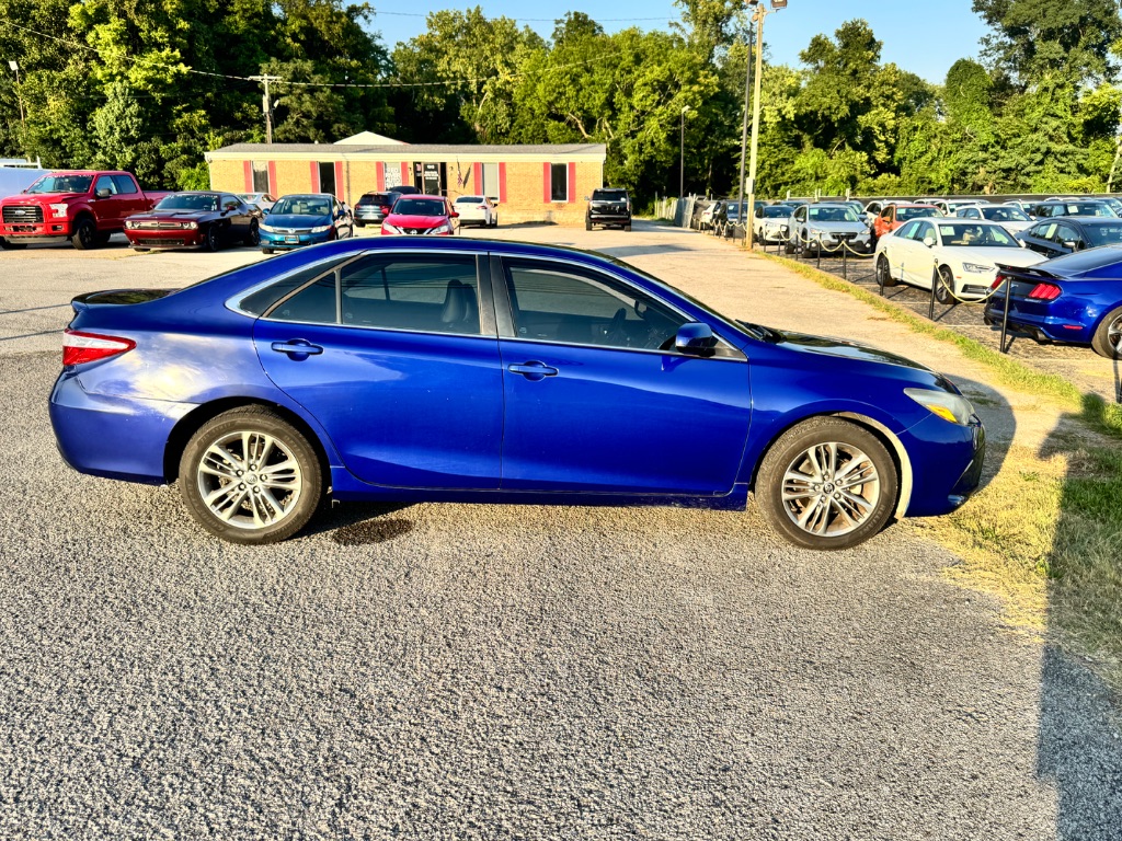 2015 Toyota Camry - $9,750