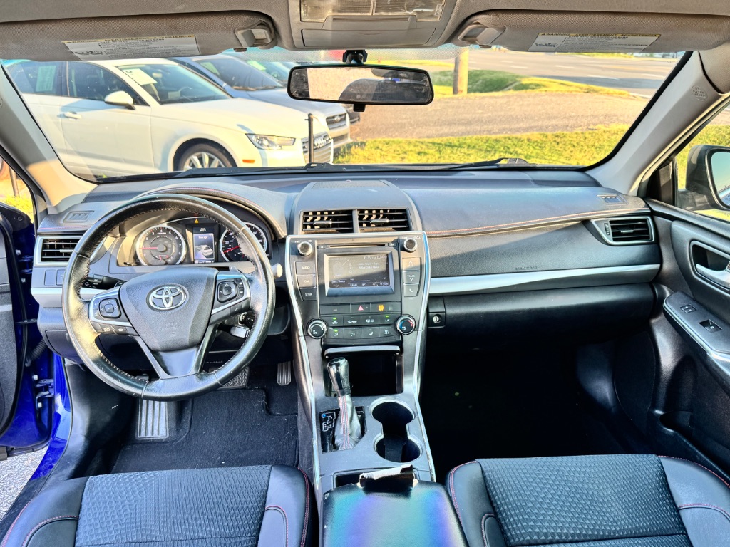 2015 Toyota Camry - $9,750