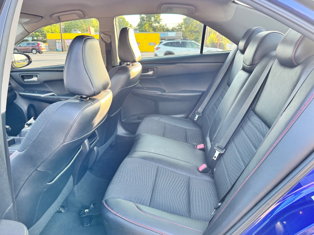 2015 Toyota Camry - $9,750