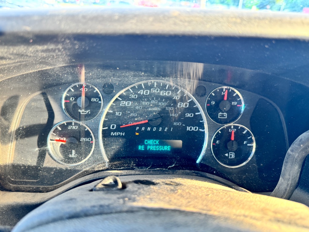 2009 Chevrolet Express - $3,000
