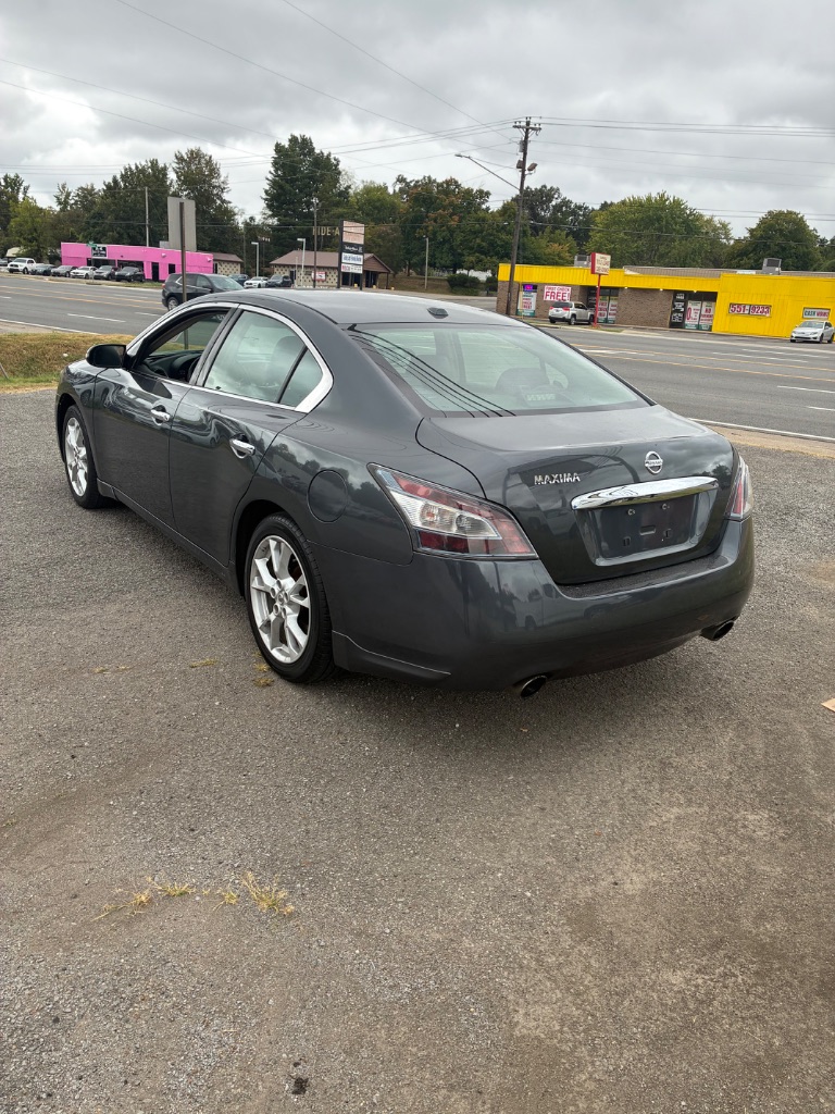 2013 Nissan Maxima - $5,750