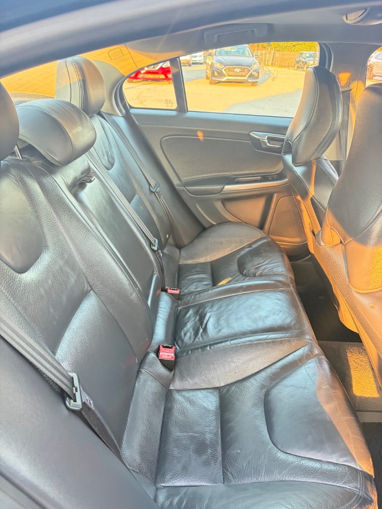 2014 Volvo S60 - $6,799