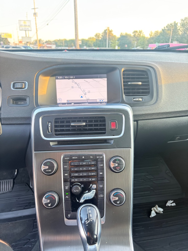 2014 Volvo S60 - $6,799