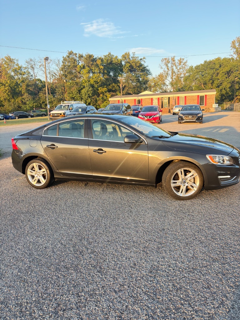 2014 Volvo S60 - $6,799