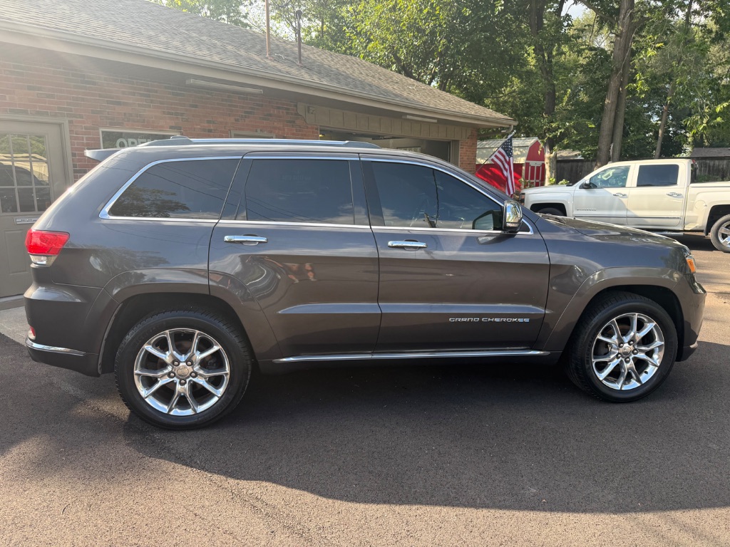 2015 Jeep Cherokee - $13,800