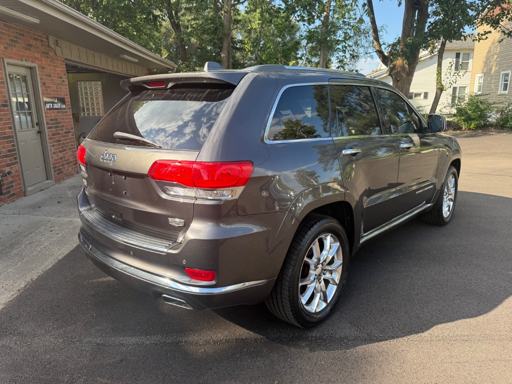 2015 Jeep Cherokee - $13,800