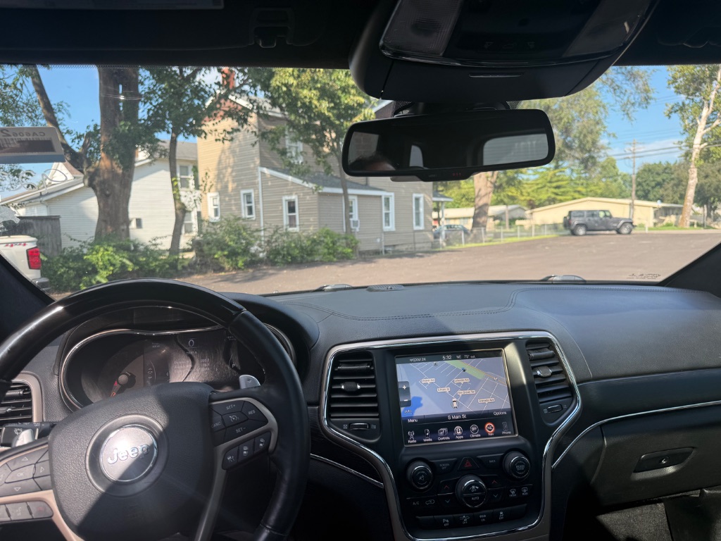 2015 Jeep Cherokee - $13,800