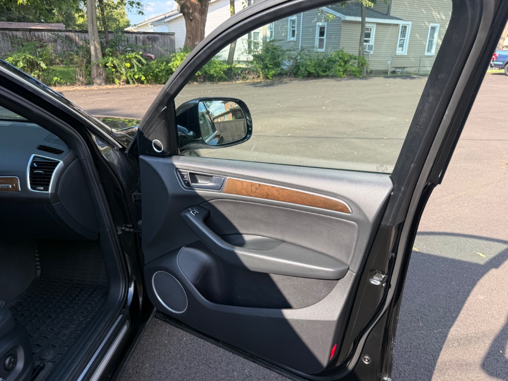 2016 Audi Q5 - $9,900