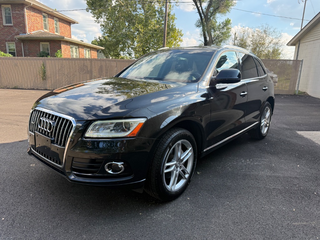 2016 Audi Q5 - $9,900