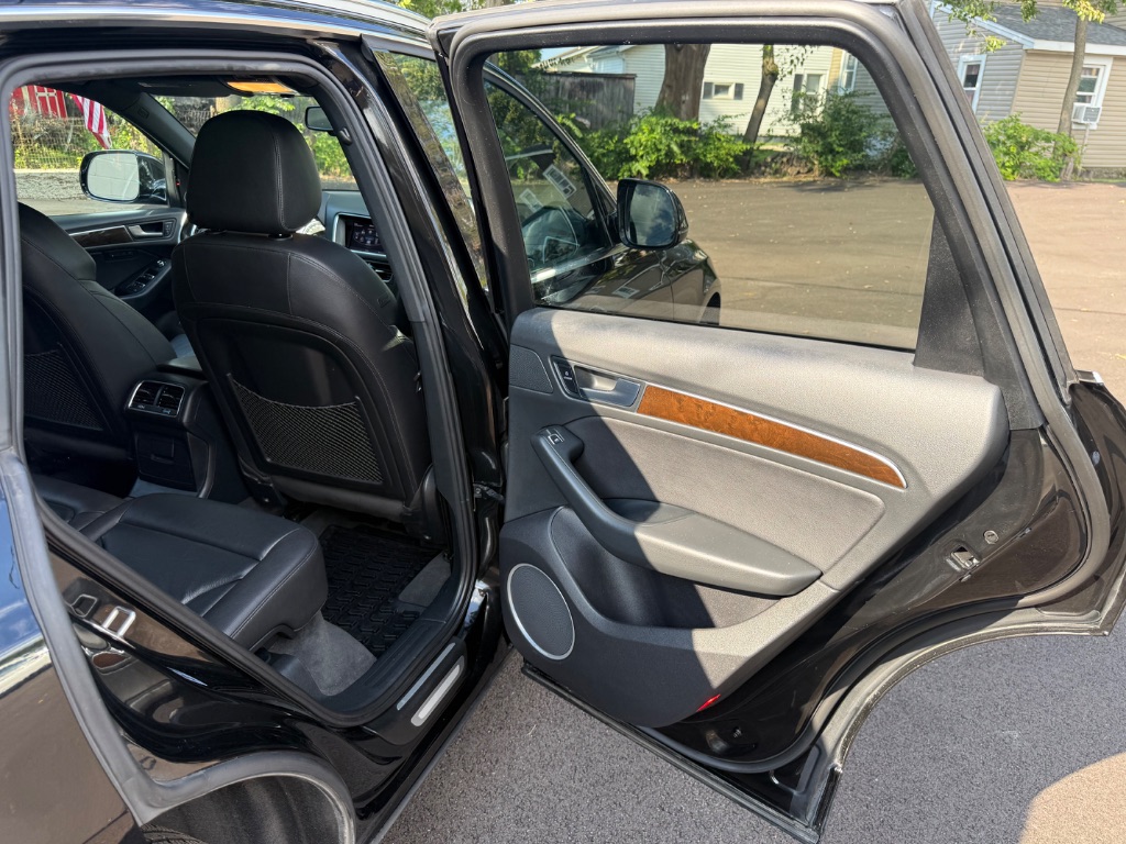 2016 Audi Q5 - $9,900