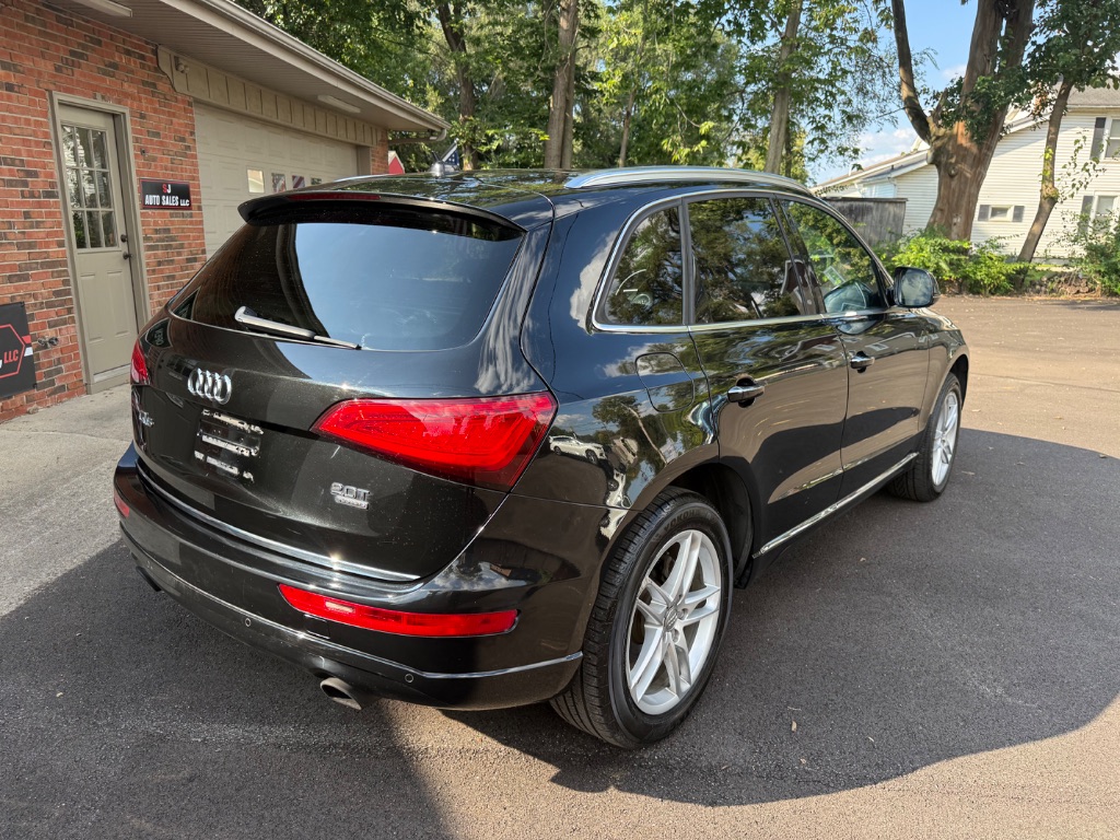 2016 Audi Q5 - $9,900
