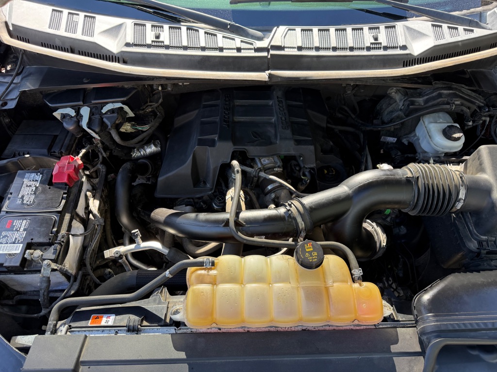 2018 Ford F-150 - $18,700