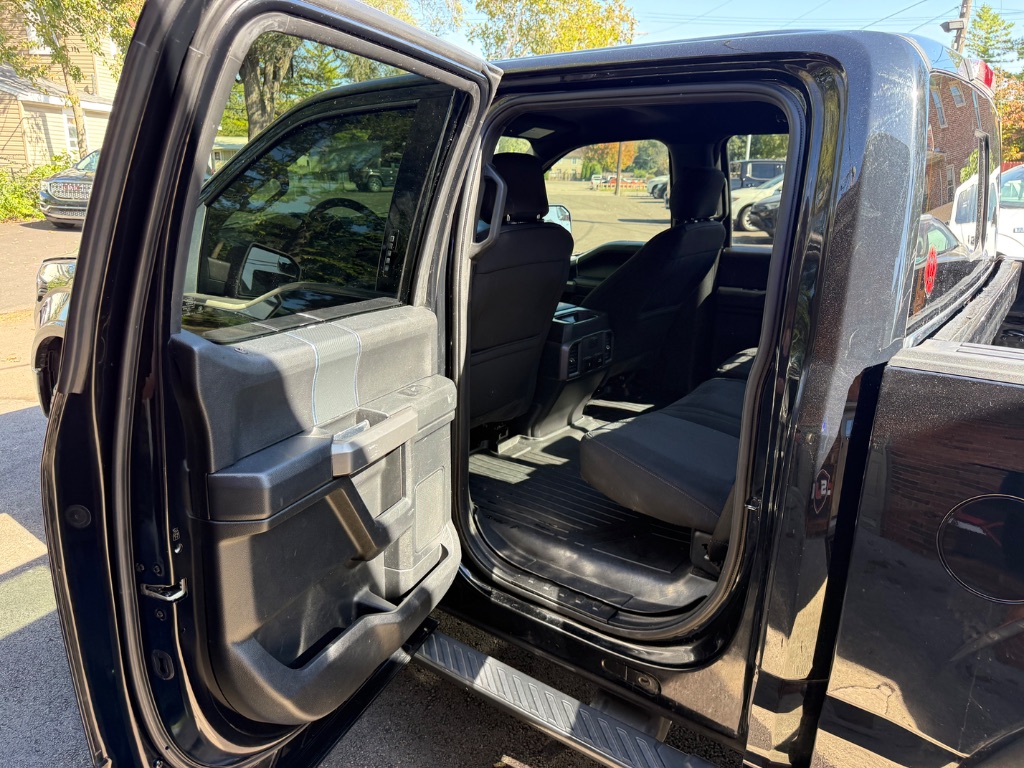 2018 Ford F-150 - $18,700