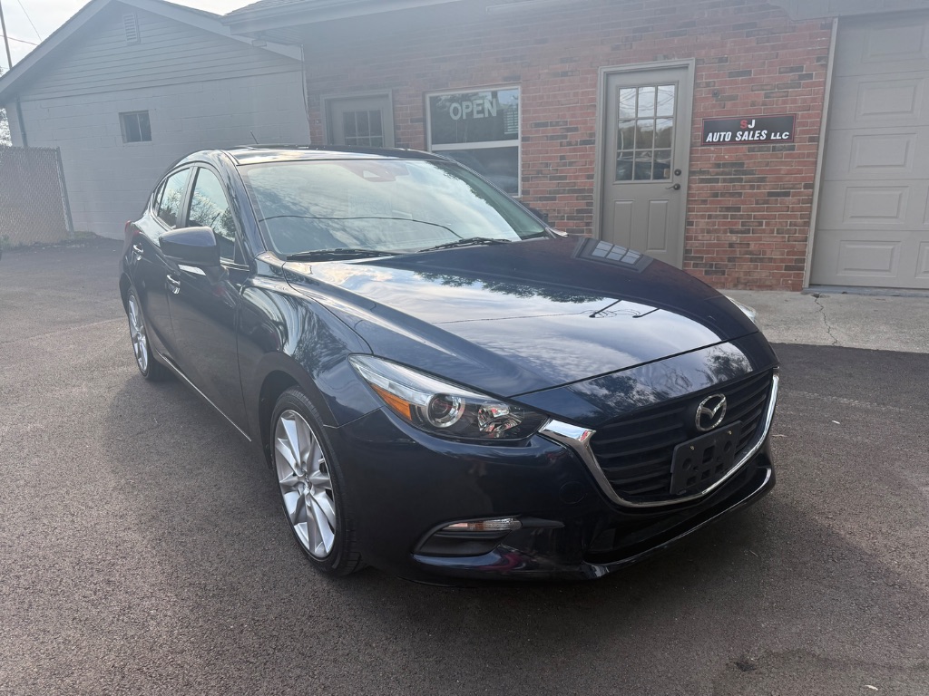 2017 MAZDA MAZDA3