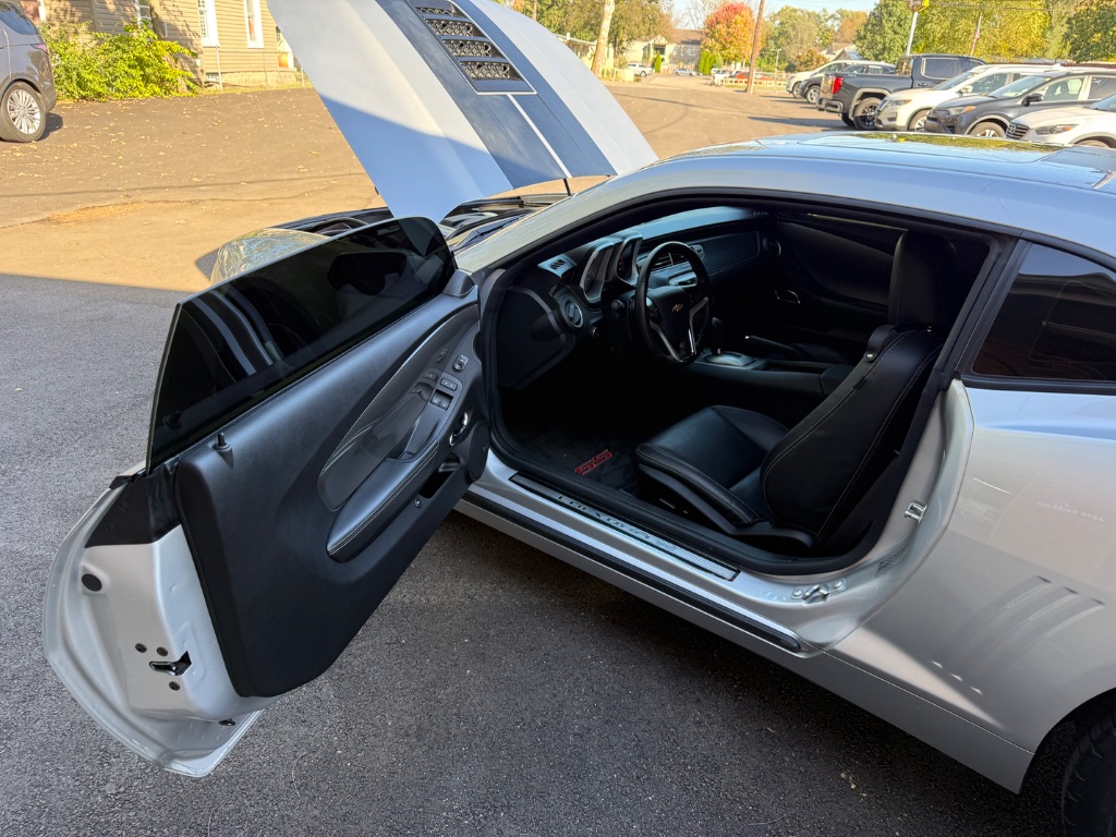 2015 Chevrolet Camaro - $29,999