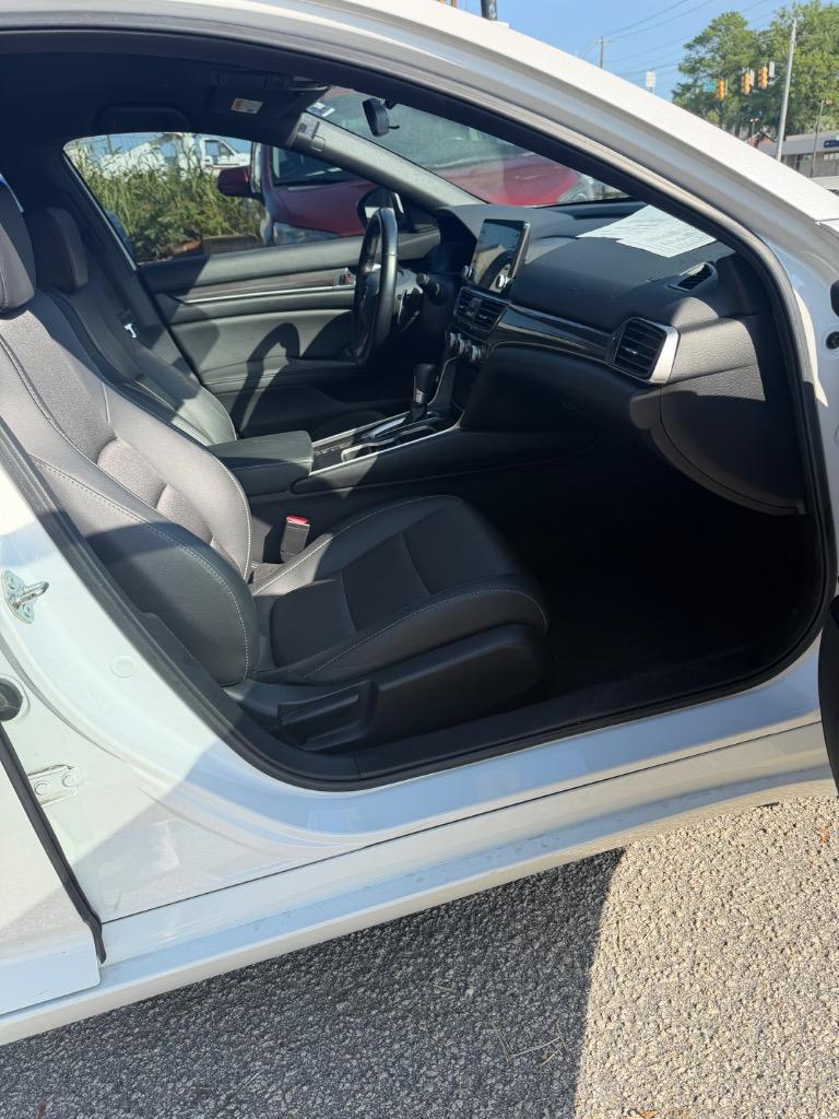 2020 Honda Accord - $21,500