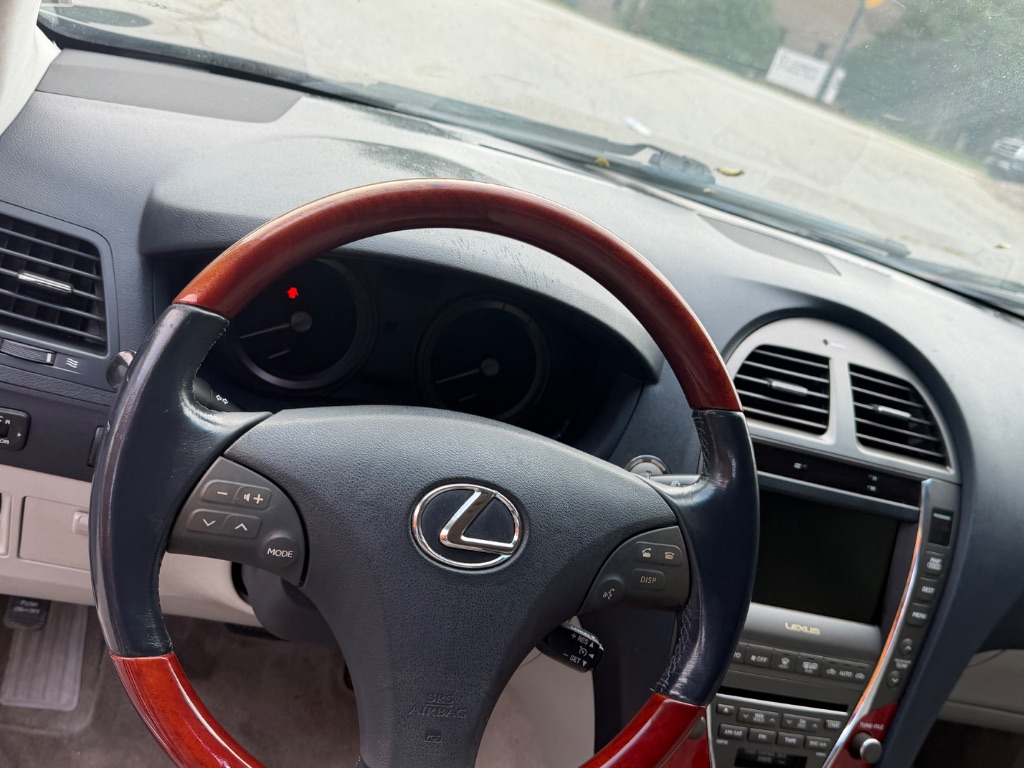 2008 Lexus ES - $5,500