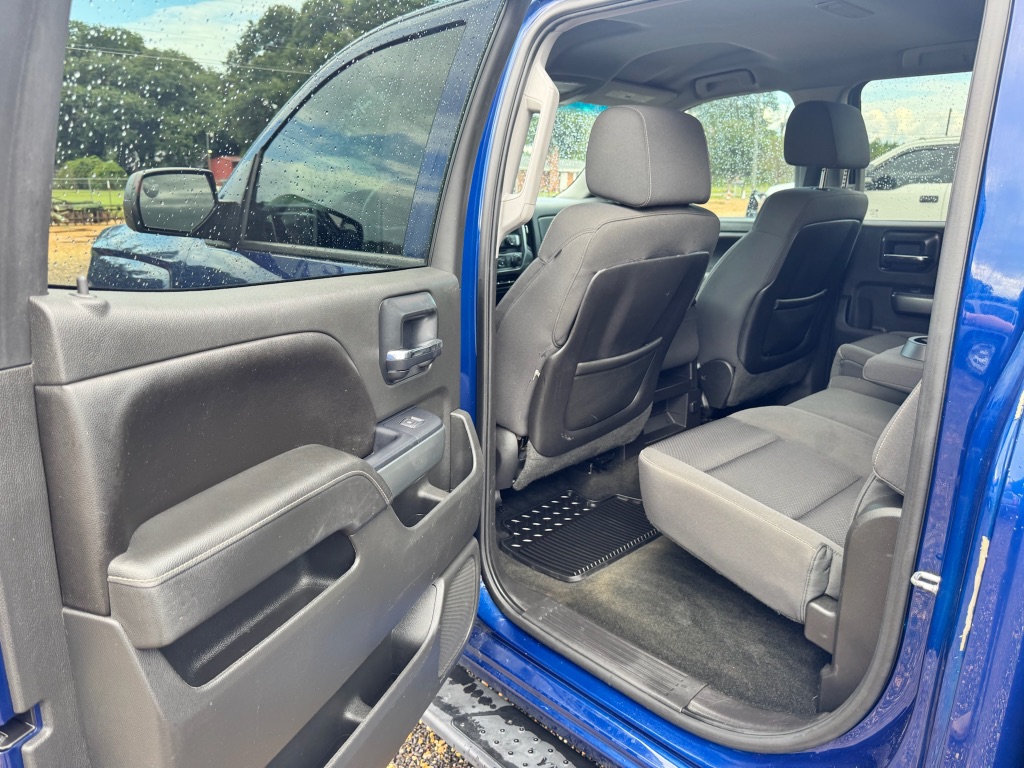2014 Chevrolet Silverado - $15,900