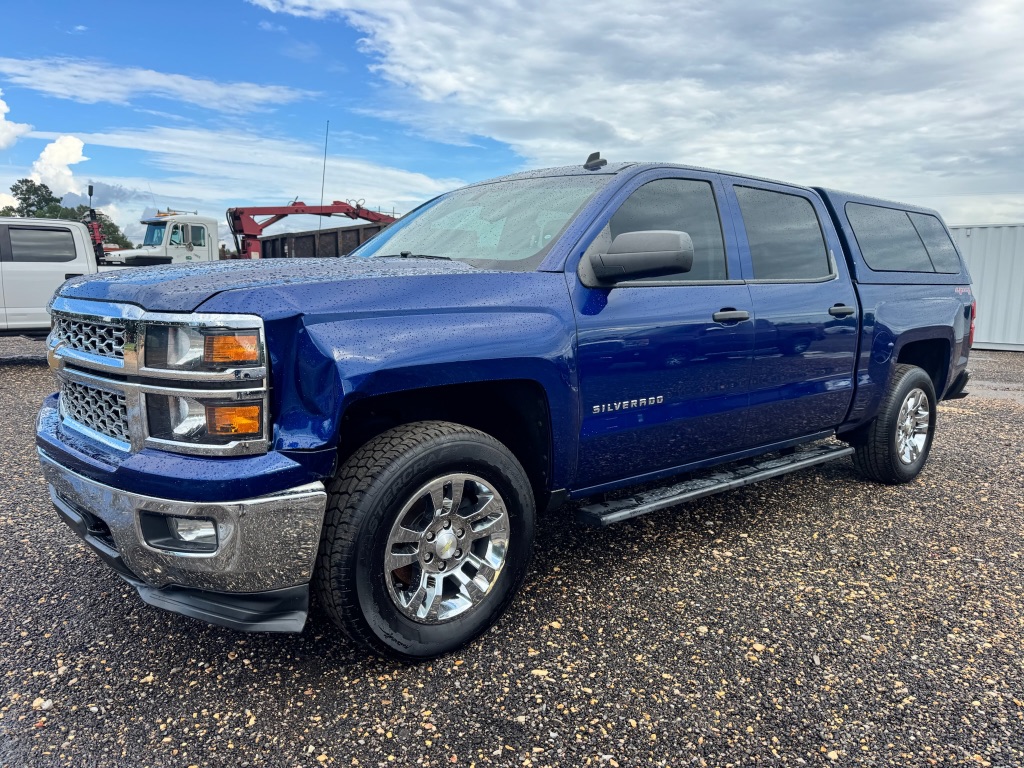 2014 Chevrolet Silverado - $15,900