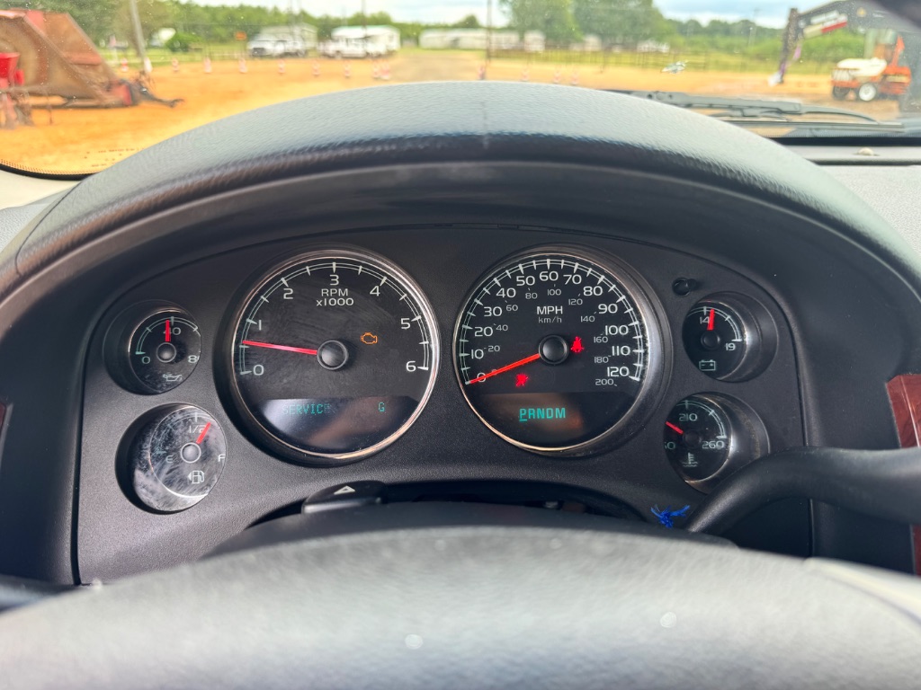 2011 Chevrolet Tahoe - $6,500