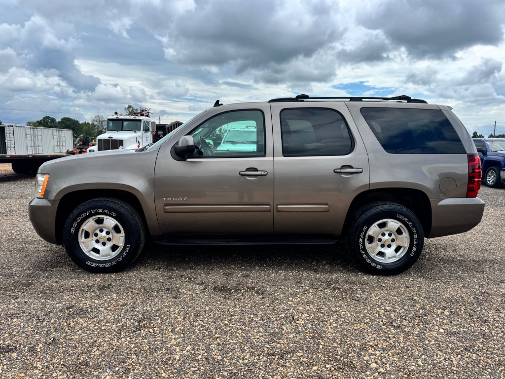 2011 Chevrolet Tahoe - $6,500