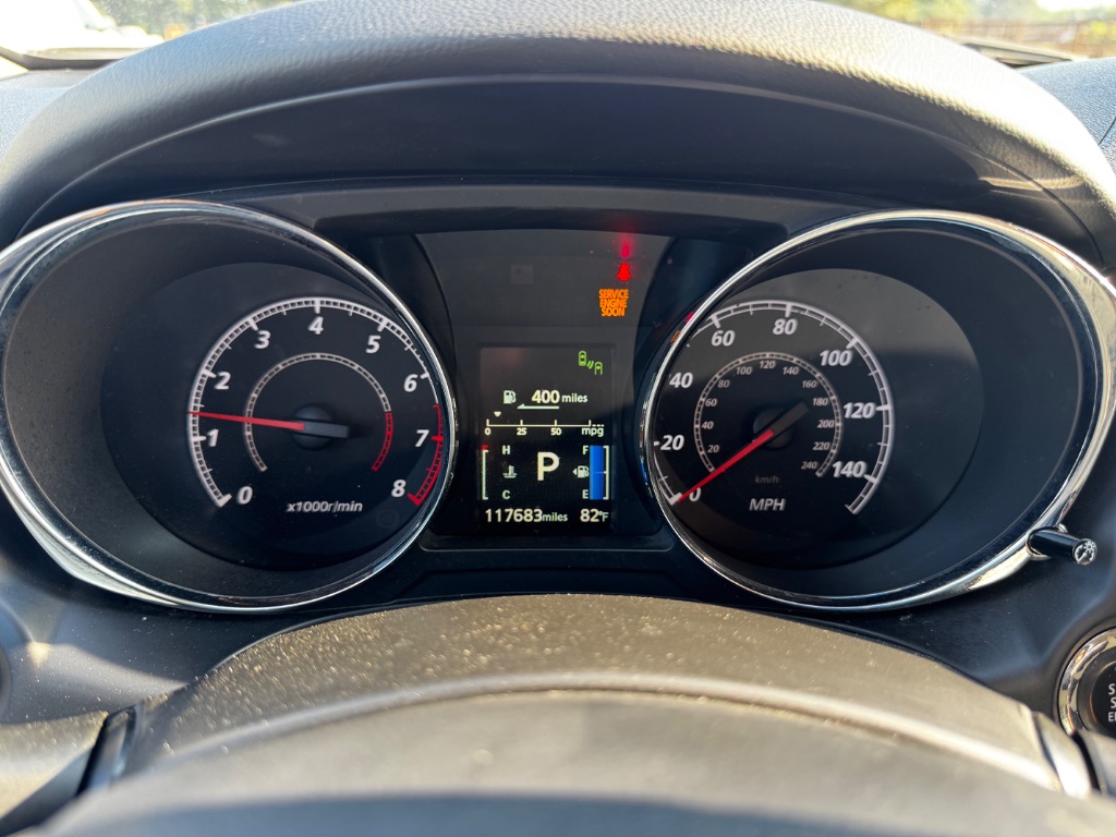 2021 Mitsubishi Outlander - $9,000
