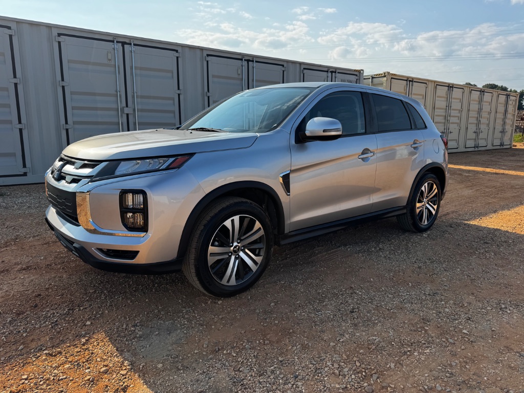 2021 Mitsubishi Outlander - $9,000