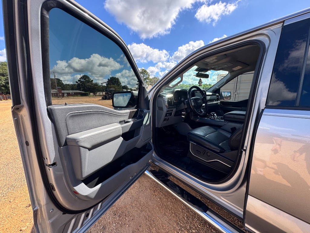 2022 Ford F-150 - $30,000