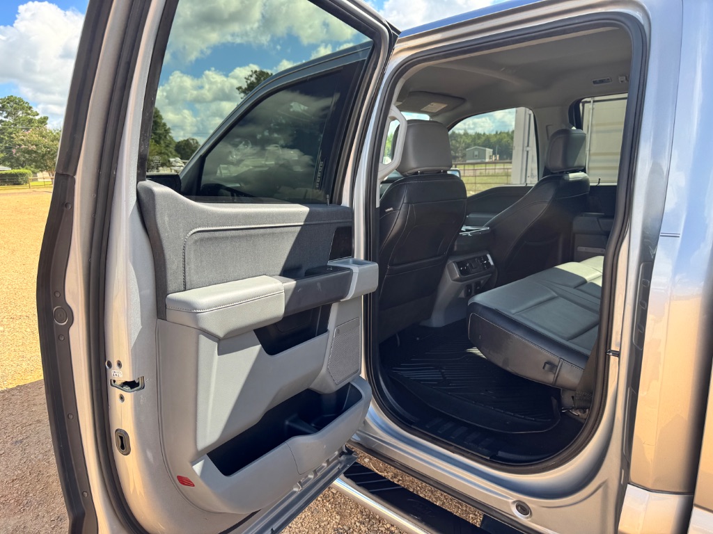 2022 Ford F-150 - $30,000