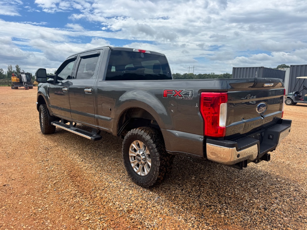 2019 Ford F-250 - $24,500