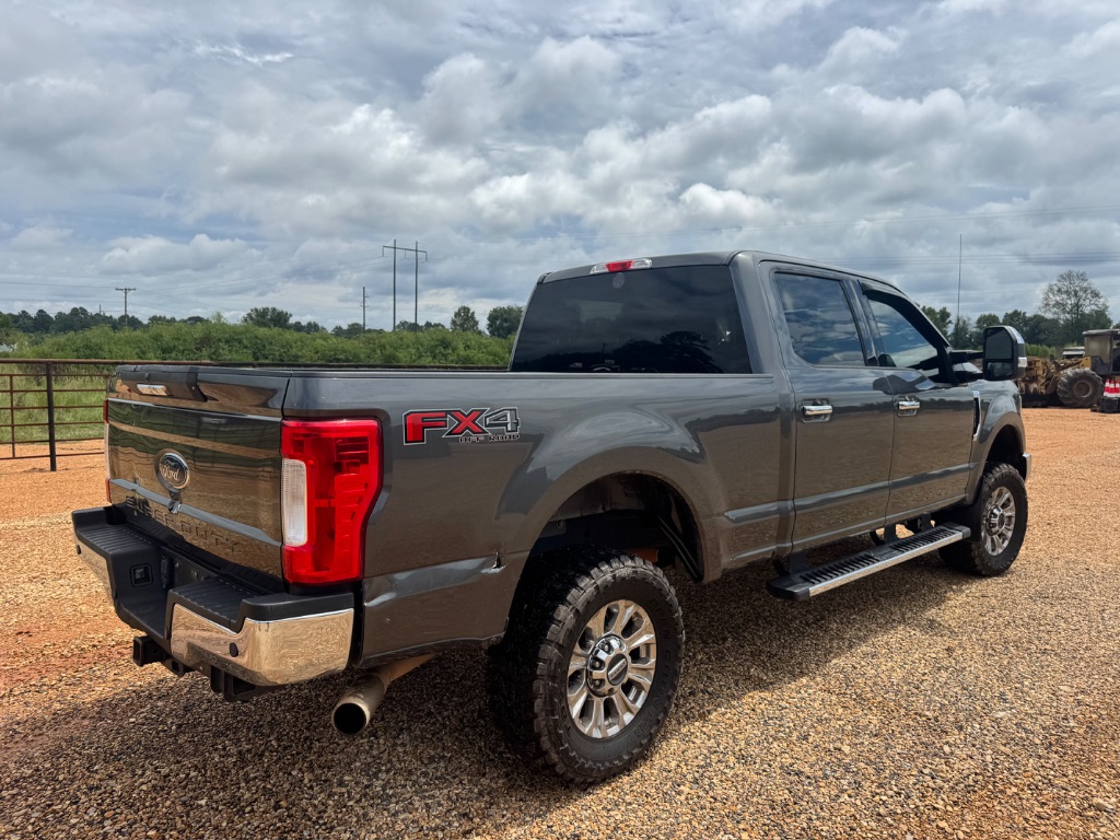 2019 Ford F-250 - $24,500