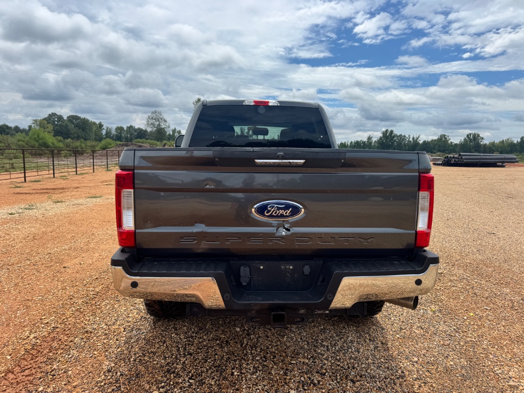 2019 Ford F-250 - $24,500