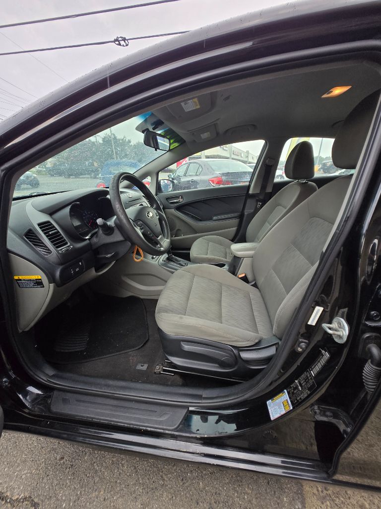 2015 Kia Forte - $6,222
