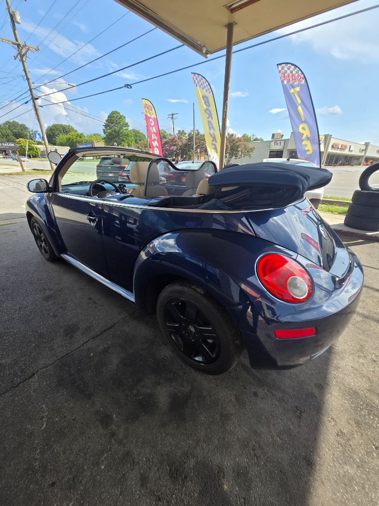 2006 Volkswagen Beetle - $8,669