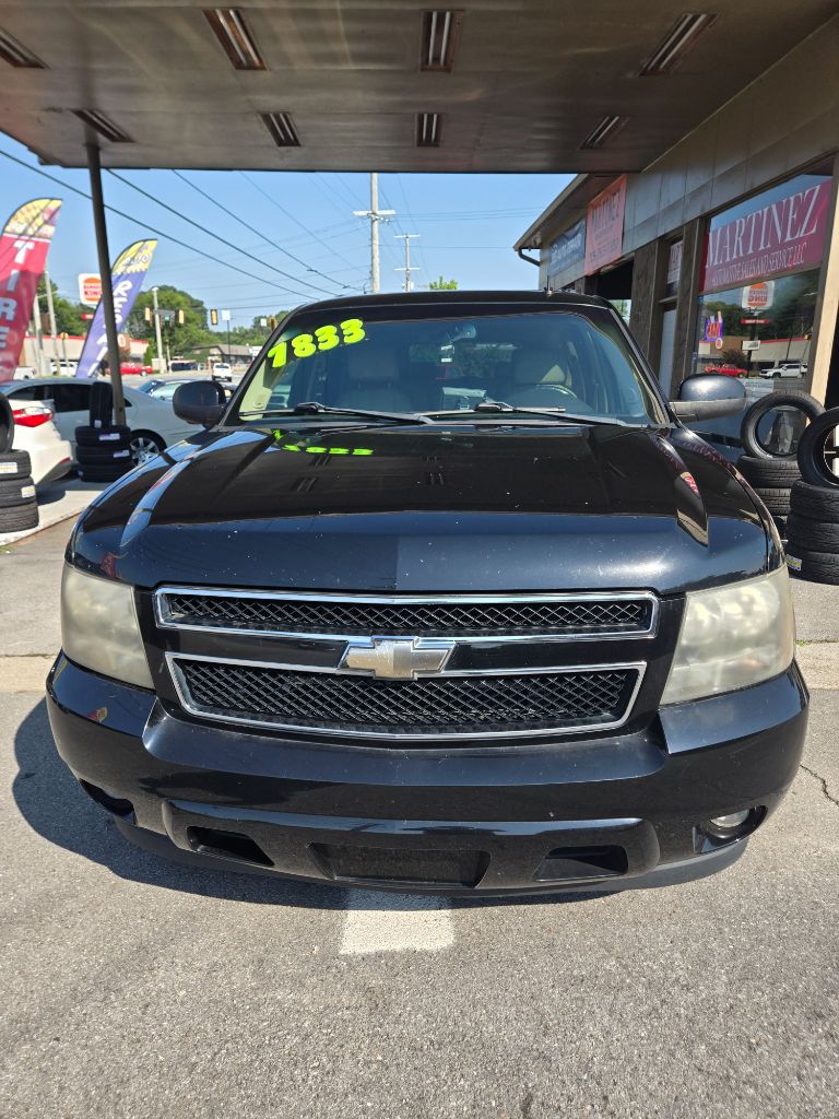 2008 Chevrolet Suburban - $7,833