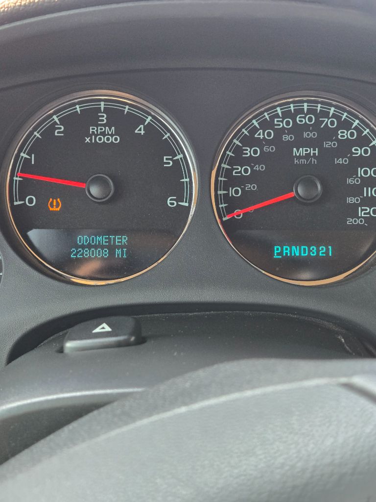 2008 Chevrolet Suburban - $7,833