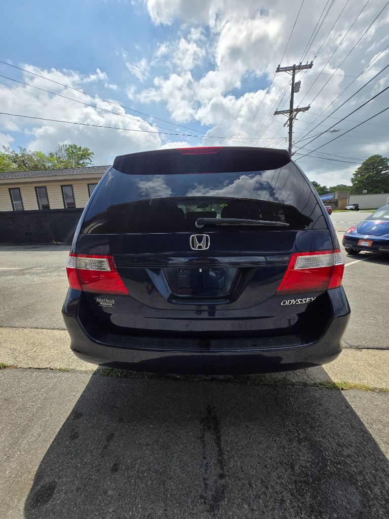 2005 Honda Odyssey - $6,211