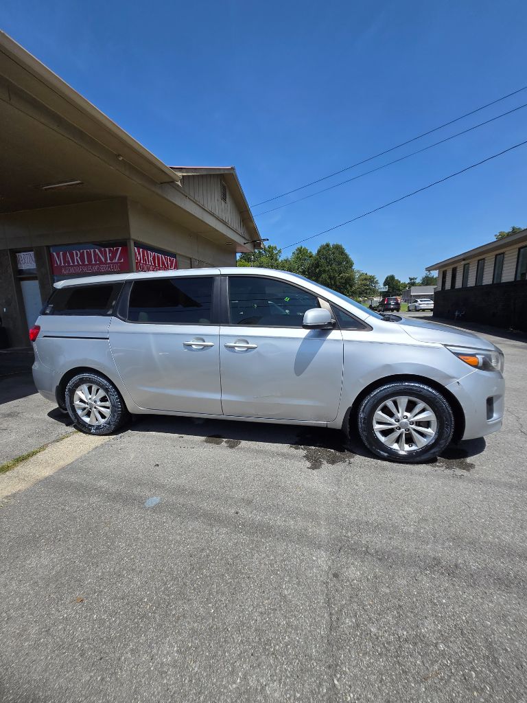 2016 Kia Sedona - $6,774