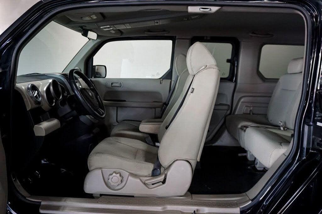 2011 Honda Element - $9,555