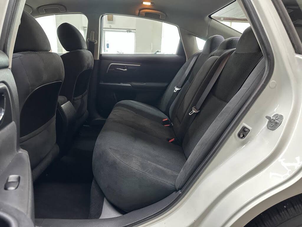 2014 Nissan Altima - $4,200