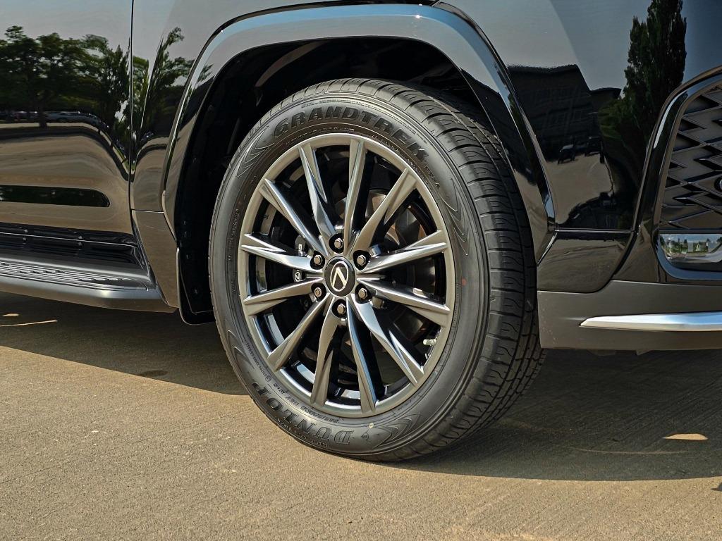 2023 Lexus LX - $68,570