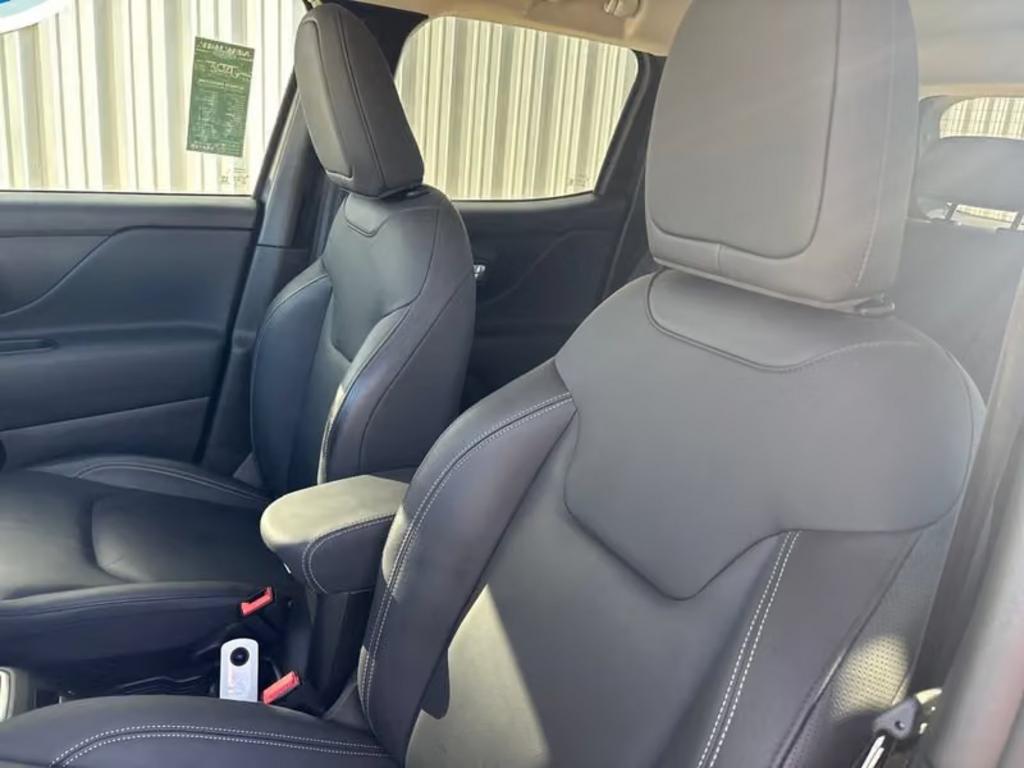 2023 Jeep Renegade - $22,200