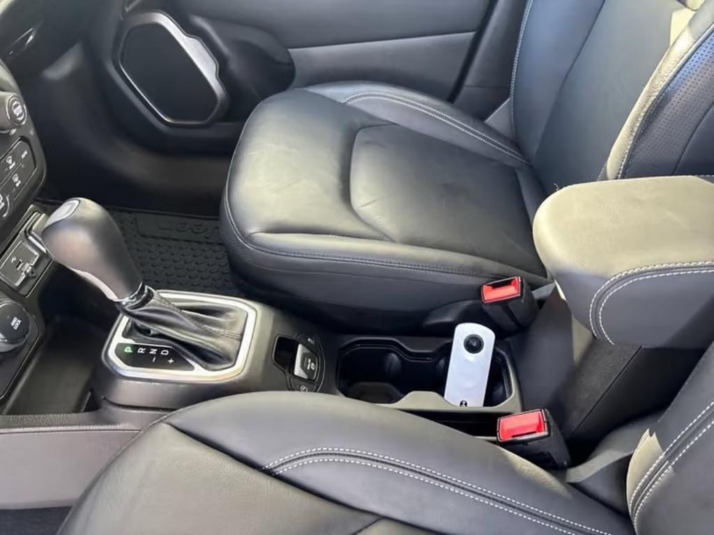 2023 Jeep Renegade - $22,200