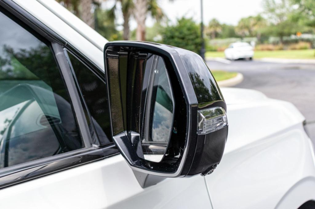 2022 Cadillac Escalade - $49,995