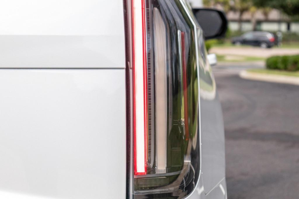 2022 Cadillac Escalade - $49,995