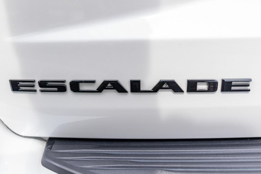 2022 Cadillac Escalade - $49,995