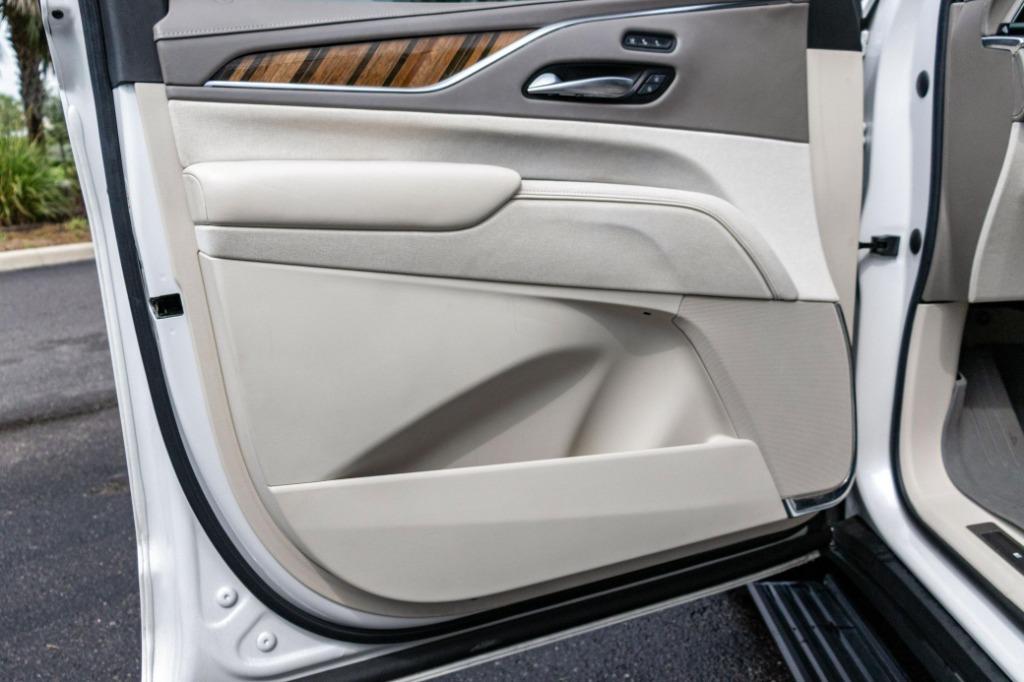 2022 Cadillac Escalade - $49,995