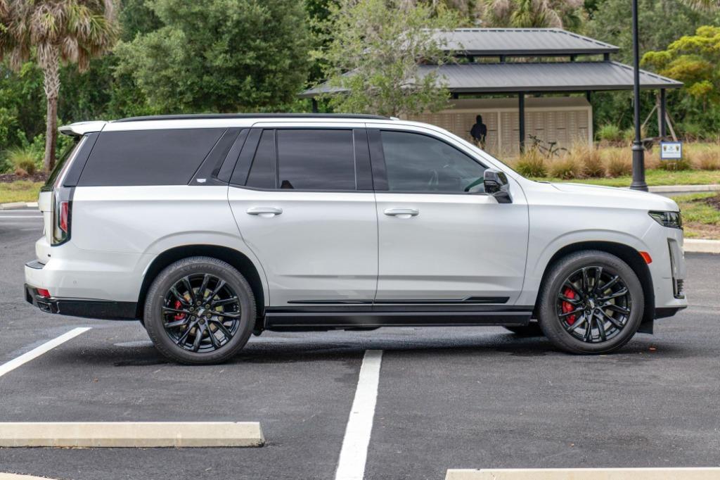 2022 Cadillac Escalade - $49,995