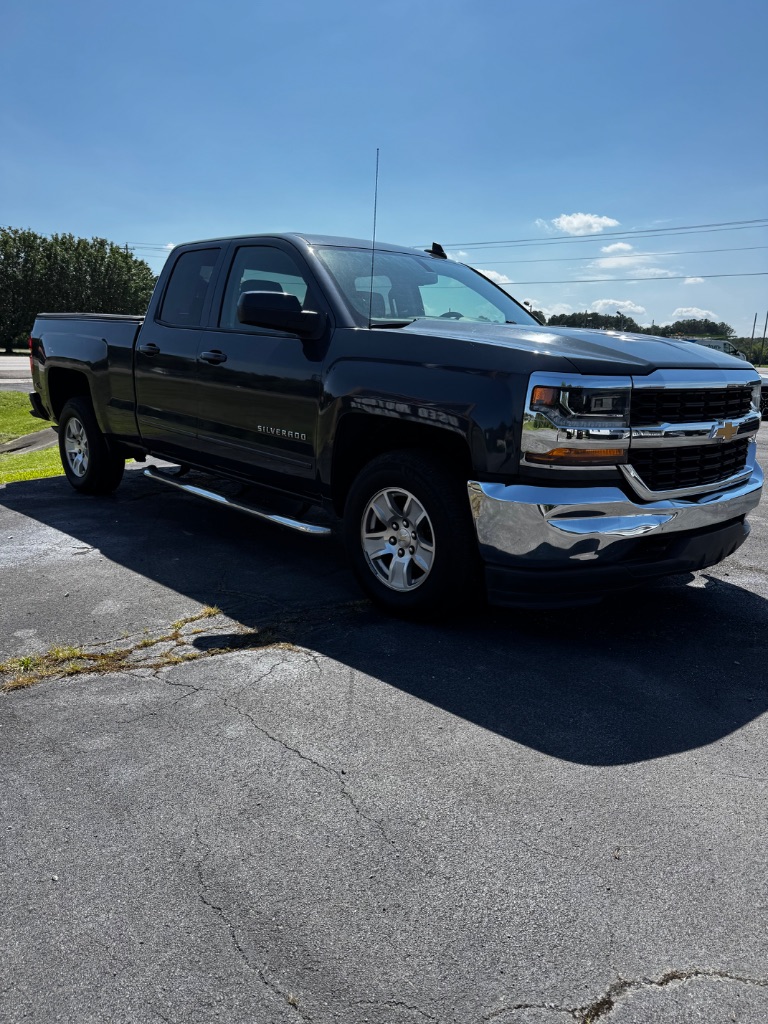 2018 Chevrolet Silverado - $23,999