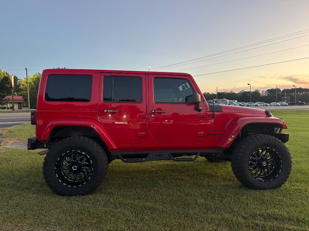 2015 Jeep Wrangler - $18,500